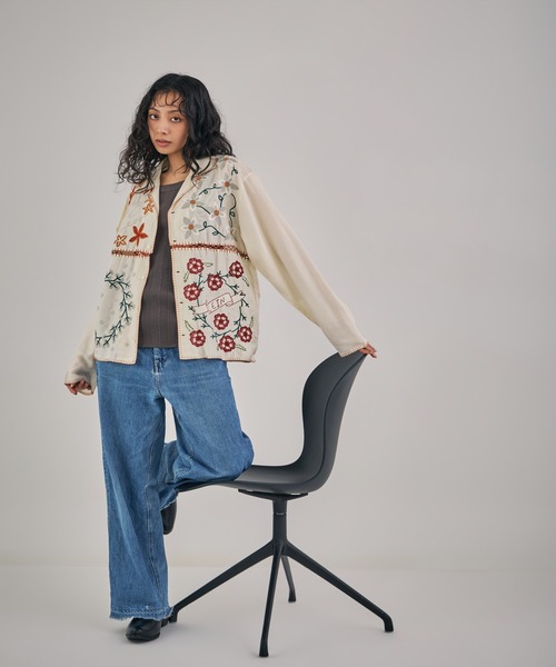 LEIN(リーン)の「【MEN , WOMEN】パッチワーククロシェジョイントスラブレーヨンシャツ(シャツ/ブラウス・レディース・オフホワイト/ブラック・FREE)」の8枚目の写真