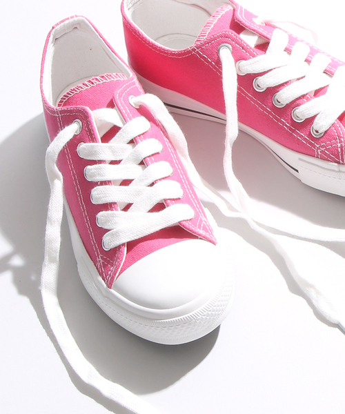 WEGO(ウィゴー)の「WEGO/キャンバスローカットスニーカー(スニーカー・レディース・ホワイト/ブラック/レッド/ブラック系その他/グリーン/パープル/オレンジ/ピンク/イエロー/ブルー・LARGE/MEDIUM)」の8枚目の写真