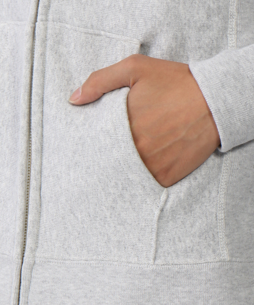 Champion（チャンピオン）の「【別注】CHAMPION リバースウィーブジップパーカー（パーカー・メンズ・アイボリー/グレー/ネイビー・2/3/4）」の12枚目の写真