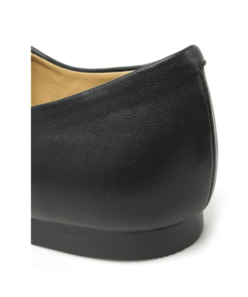 Another Edition(アナザーエディション)の「AE SOFTlaceUPカッター10(その他シューズ・レディース・ホワイト/ブラック・SMALL/MEDIUM/LARGE)」の8枚目の写真