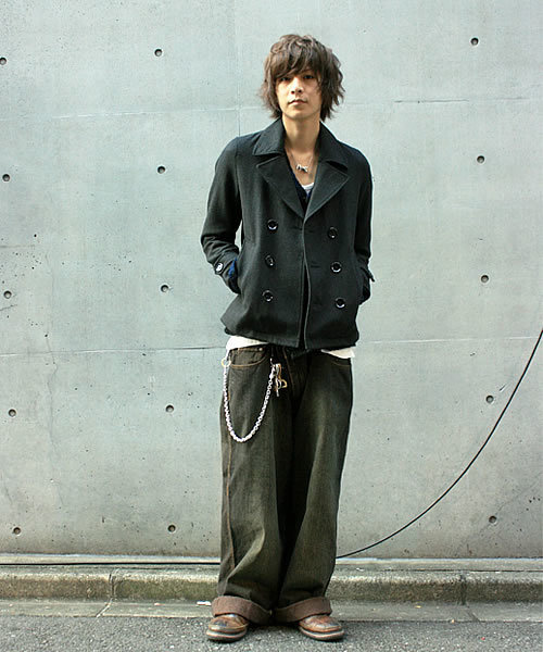 WEGO（ウィゴー）の「ベーシックメルトンPコート（ピーコート・メンズ・ブラック/ダークグレー/ライトグレー/グレイッシュベージュ/ネイビー/レッド/ワイン/ダークブラウン/ロイヤルブルー/ピンク系その他・SMALL/MEDIUM/LARGE/X-LARGE）」の19枚目の写真