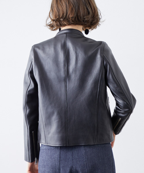 STUDIOUS（ステュディオス）の「シープスキンスタンドカラーライダースジャケット（ライダースジャケット・レディース・ブラック・1/0）」の17枚目の写真