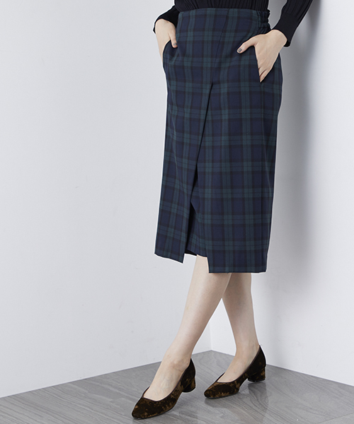 STUDIOUS(ステュディオス)の「アソートチェックミディースリットスカート(スカート・レディース・ライトグレー/ネイビー・0/1)」の2枚目の写真