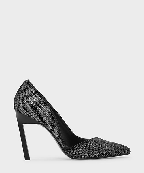 CHARLES & KEITH(チャールズ & キース)の「ポインテッドドルセーヒール / POINTED D'ORSAY HEELS(パンプス・レディース・ブラック/シルバー・22.5cm/23.5cm/23cm/24.5cm/25.5cm/25cm)」の2枚目の写真