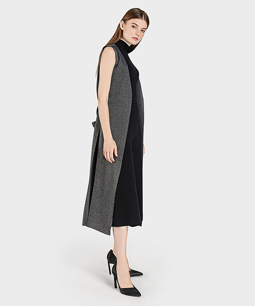 CHARLES & KEITH(チャールズ & キース)の「ポインテッドドルセーヒール / POINTED D'ORSAY HEELS(パンプス・レディース・ブラック/シルバー・22.5cm/23.5cm/23cm/24.5cm/25.5cm/25cm)」の14枚目の写真