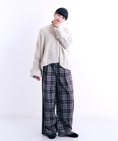 MERLOT（メルロー）の「ローゲージ模様編みニットトップス0069（ニット/セーター・レディース・ブラック/ベージュ/グレー/レッド/ブルーグリーン・FREE）」の14枚目の写真