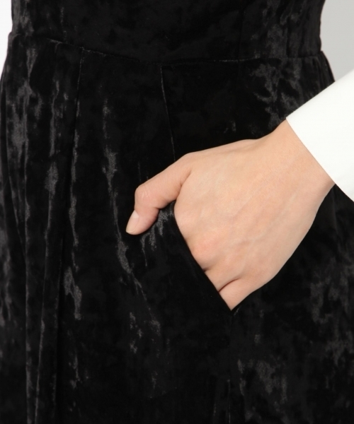 laboratory work(ラボラトリーワーク)の「クラッシュベロアサロペット(サロペット/オーバーオール・レディース・ブラック/ブルー系その他/イエロー・MEDIUM)」の9枚目の写真