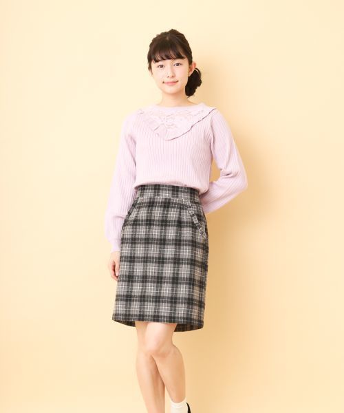 OLIVE des OLIVE(オリーブデオリーブ)の「レース切替えフリル プルオーバー(ニット/セーター・レディース・ブラック/オフホワイト/ボルドー/ラベンダー・FREE)」の13枚目の写真