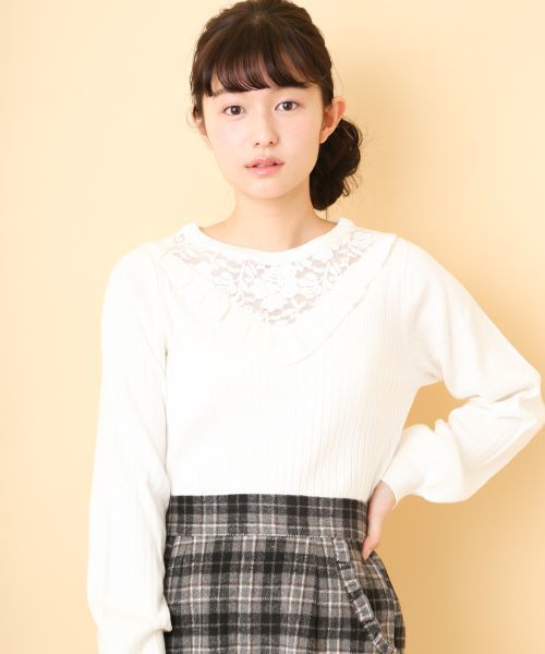 OLIVE des OLIVE(オリーブデオリーブ)の「レース切替えフリル プルオーバー(ニット/セーター・レディース・ブラック/オフホワイト/ボルドー/ラベンダー・FREE)」の7枚目の写真