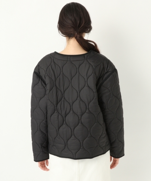 A part by（アパートバイ）の「Pキルティングジャケット 782513（ブルゾン・レディース・ブラック/カーキ・FREE）」の5枚目の写真