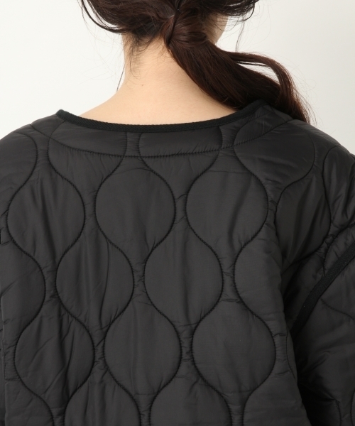 A part by（アパートバイ）の「Pキルティングジャケット 782513（ブルゾン・レディース・ブラック/カーキ・FREE）」の11枚目の写真