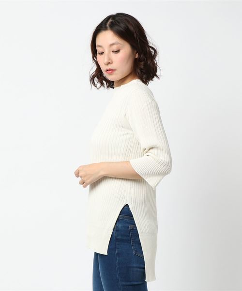 UNFIL(アンフィル)の「【unfil】リブニットセーター WOMEN(ニット/セーター・レディース・アイボリー/ワインレッド/ロイヤルブルー・1)」の4枚目の写真