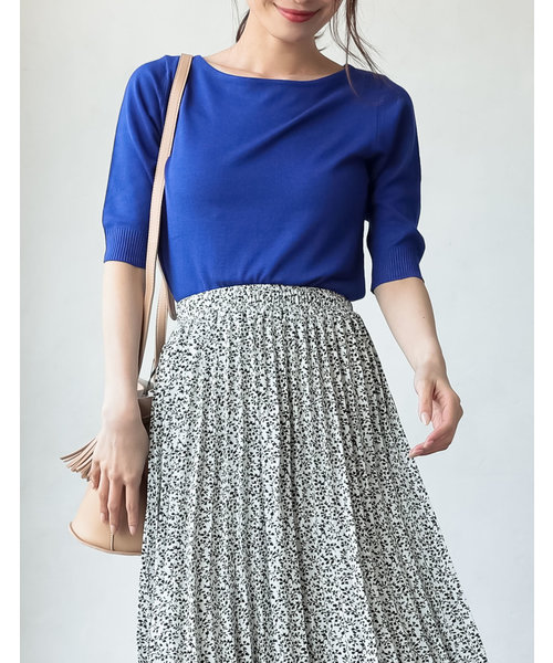 Re:EDIT（リエディ）の「シーズンレスで着まわし力抜群◆ボートネックハイゲージ五分袖ニットトップス（ニット/セーター・レディース・ホワイト/ネイビー/サックスブルー/パープル/カーキ/ラベンダー/ブラック/グレー/ピンク/ブルー/ベージュ/レッド/イエロー/レンガ/グリーン/プラム/ホワイト×ブラック・LARGE/MEDIUM/X-LARGE）」の11枚目の写真