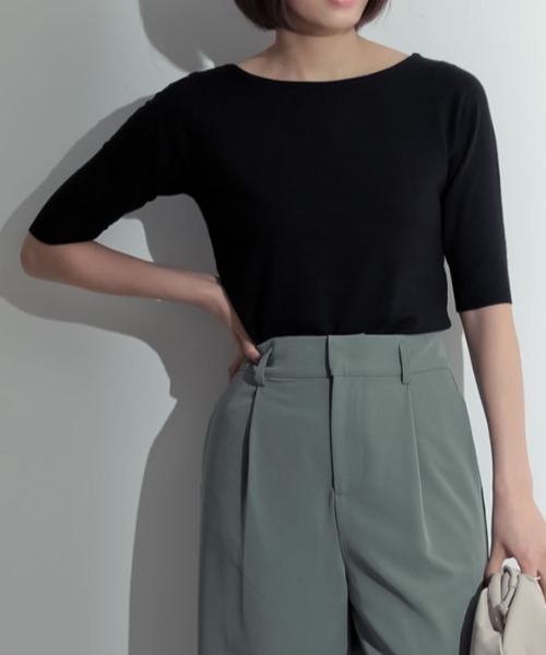 Re:EDIT（リエディ）の「シーズンレスで着まわし力抜群◆ボートネックハイゲージ五分袖ニットトップス（ニット/セーター・レディース・ホワイト/ネイビー/サックスブルー/パープル/カーキ/ラベンダー/ブラック/グレー/ピンク/ブルー/ベージュ/レッド/イエロー/レンガ/グリーン/プラム/ホワイト×ブラック・LARGE/MEDIUM/X-LARGE）」の4枚目の写真