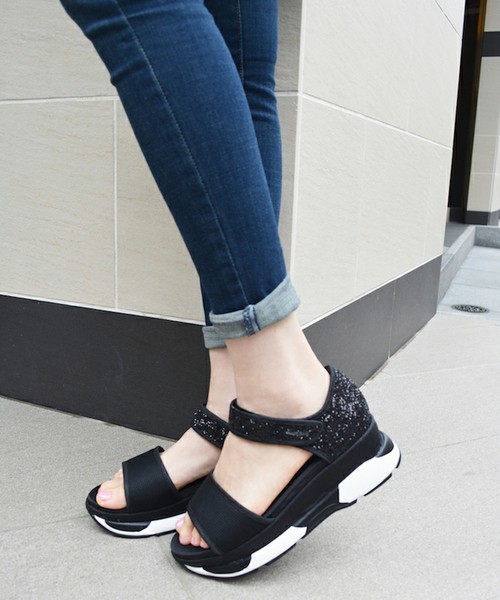 EVOL（イーボル）の「【EVOL】ILIMA 軽量プラットホームサンダル（サンダル・レディース・グレー/ネイビー/ブラック・LARGE/MEDIUM/SMALL）」の14枚目の写真