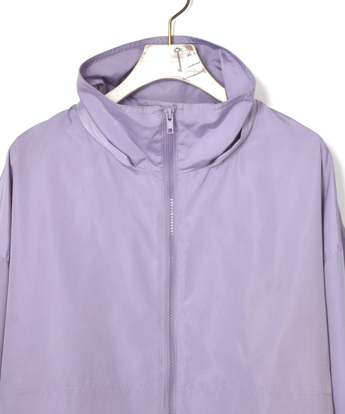 w closet（ダブルクローゼット）の「ポリナイロンマウンテンパーカー（マウンテンパーカー・レディース・ベージュ/パープル/マルチ/グレイッシュベージュ・FREE）」の14枚目の写真