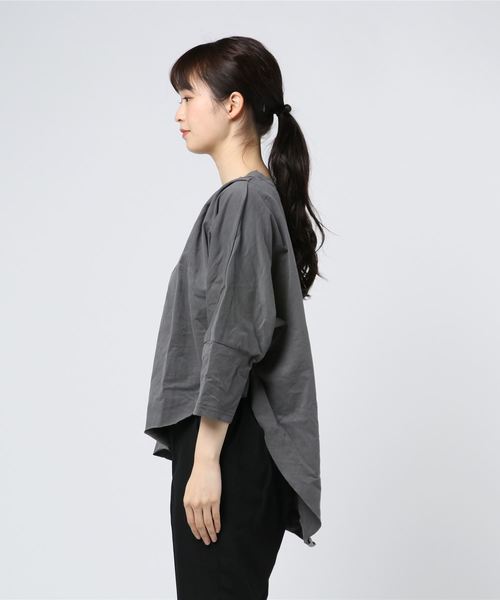 LUGG NAGG(ラグナグ)の「【Jewelobe/ ジュエローブ】 変形ビッグシルエットカットプルオーバー(その他トップス・レディース・ベージュ/グレー/ピンク・FREE)」の9枚目の写真
