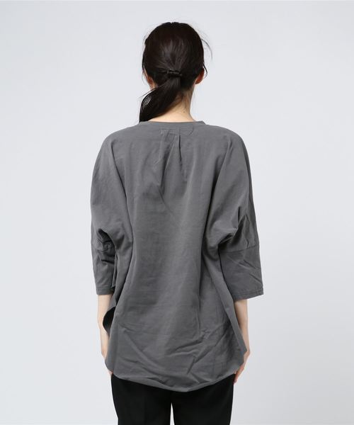 LUGG NAGG(ラグナグ)の「【Jewelobe/ ジュエローブ】 変形ビッグシルエットカットプルオーバー(その他トップス・レディース・ベージュ/グレー/ピンク・FREE)」の11枚目の写真