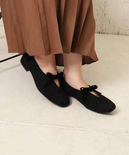 one after another NICE CLAUP(ワンアフターアナザーナイスクラップ)の「リボンつきバブーシュ(ブラック)(バレエシューズ・レディース・ブラック・SMALL/MEDIUM/LARGE)」の1枚目の写真