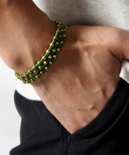 BEAUTY&YOUTH UNITED ARROWS（ビューティーアンドユースユナイテッドアローズ）の「＜SWAMI＞ BRB34/3R BRACE/ブレスレット（ブレスレット・メンズ・モカ/オレンジ/イエロー/ケリー/コバルトブルー/ブラック・フリー）」の4枚目の写真