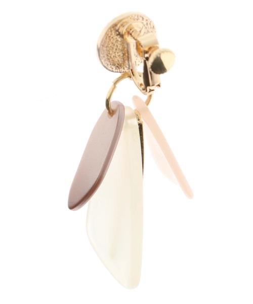 earth music&ecology（アースミュージックアンドエコロジー）の「MIXカラーアクリルイヤリング（イヤリング・レディース・ベージュ/ネイビー/グリーン・FREE）」の8枚目の写真