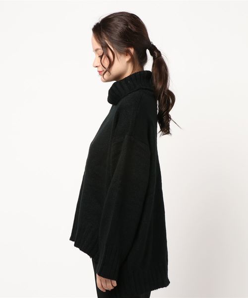 STYLEBLOCK（スタイルブロック）の「アクリルモヘアタッチタートルネックビッグシルエットプルオーバーニット（ニット/セーター・レディース・ホワイト/ブラック/ベージュ/ブラウン・M）」の5枚目の写真