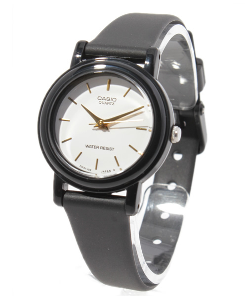 Chico（チコ）の「【CASIO】QUARTZ　ウォッチ（アナログ腕時計・レディース・ブラック/シルバー/ゴールド・FREE）」の2枚目の写真