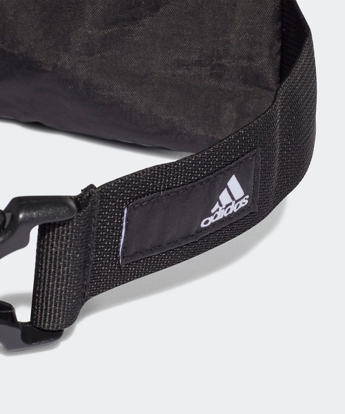 adidas（アディダス）の「パークフード ウエストバッグ [Parkhood Waist Bag] アディダス（ボディバッグ/ウエストポーチ