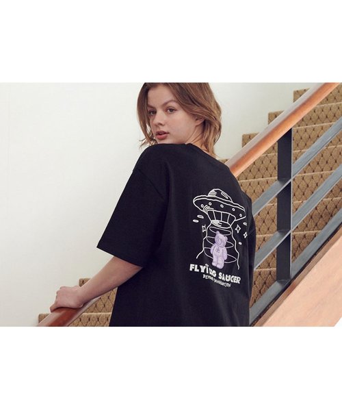 ambler（エムブラー）の「『ambler/エムブラー』Over fit T-Shirts UFO Bear/UFOベアー半袖Tシャツ/カットソー（Tシャツ/カットソー・レディース・ブラック/ホワイト・M/S/L）」の7枚目の写真