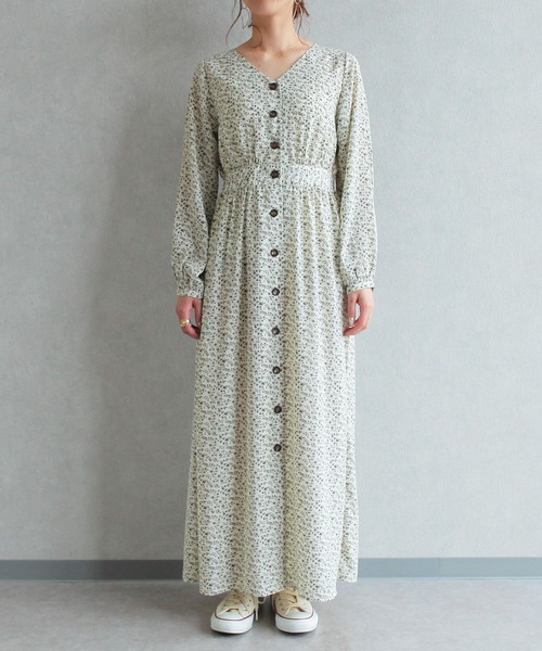 reca（レカ）の「前ボタンVネック小花柄マキシ丈ワンピース（Tシャツ/カットソー・レディース・オリーブ/ブラック/ホワイト・M）」の11枚目の写真