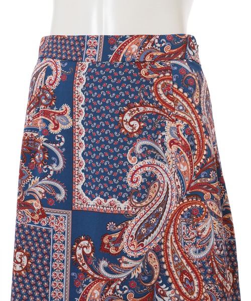 fifth（フィフス）の「ペイズリープリントスカート（スカート・レディース・ネイビー/グレイッシュベージュ・MEDIUM）」の7枚目の写真