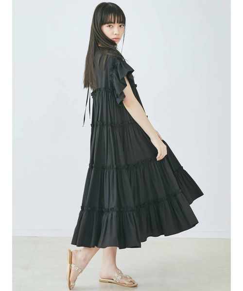merry jenny（メリージェニー）の「ティアードティアードスリーブワンピース（ワンピース・レディース・ベージュ/ブラック・FREE）」の5枚目の写真