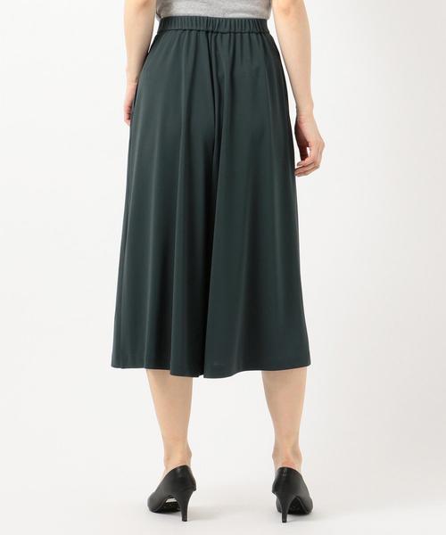 J.PRESS(ジェイプレス)の「タックラップパンツ キュロットパンツ(その他パンツ・レディース・ブラック系/グリーン系・7/9/11)」の13枚目の写真
