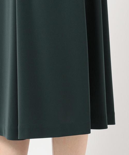 J.PRESS(ジェイプレス)の「タックラップパンツ キュロットパンツ(その他パンツ・レディース・ブラック系/グリーン系・7/9/11)」の18枚目の写真