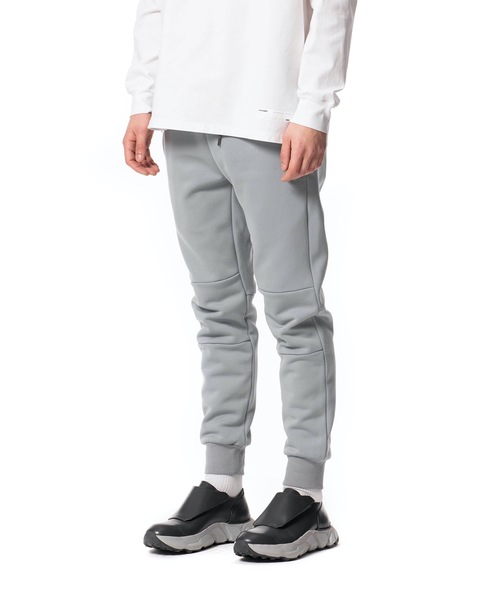 ATTACHMENT（アタッチメント）の「ブラッシュド Pe/C裏毛 ジョガーパンツ（スウェットパンツ・メンズ・グレー/オフホワイト/グレー系その他/ブラック・1/2/3）」の9枚目の写真