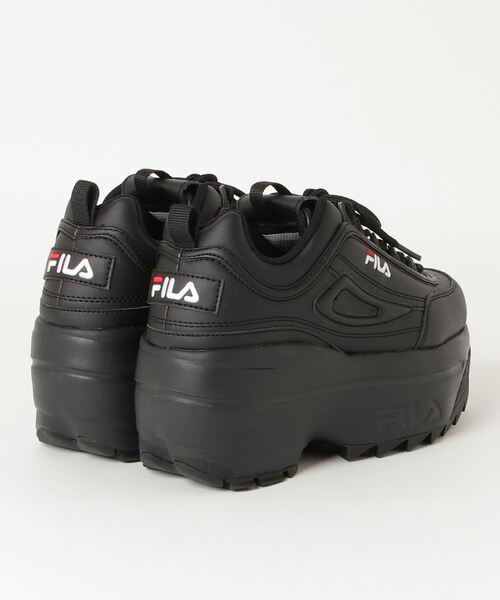 FILA ツー DISRUPTOR 2 厚底スニーカー」（f0425 3032）を購入できます。atmos WEDGE / スニーカー フィラ