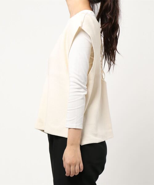 PAGEBOY（ページボーイ）の「レースアップショートベスト/ニットベスト（ベスト・レディース・オフホワイト/ブラック・FREE）」の16枚目の写真