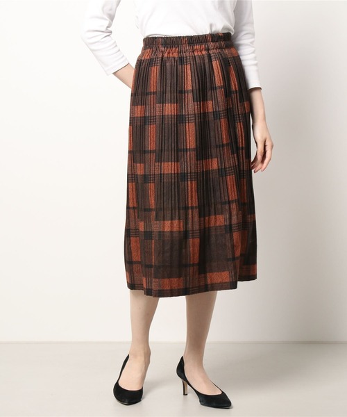emi+（エミプラス）の「チェック柄ロングスカート（スカート・レディース・イエロー/グリーン/ブラウン/ベージュ/レッド/カーキ/ボルドー/オレンジ・M/L/S）」の8枚目の写真