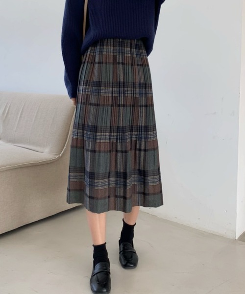 emi+（エミプラス）の「チェック柄ロングスカート（スカート・レディース・イエロー/グリーン/ブラウン/ベージュ/レッド/カーキ/ボルドー/オレンジ・M/L/S）」の21枚目の写真