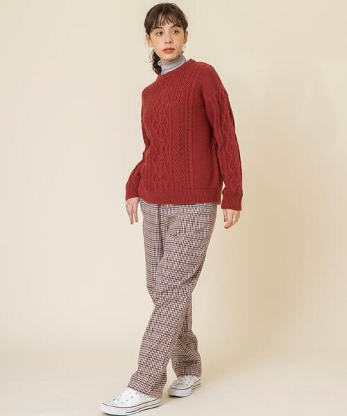 coen（コーエン）の「【WEB限定カラー】ケーブル編みニットプルオーバー#（ニット/セーター・レディース・ベージュ/マスタード/ブラック/オフホワイト/レッド/ケリー/グレー/ライトブルー・FREE）」の11枚目の写真