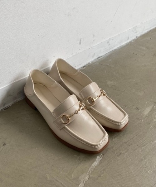 Aunt Marie's(アントマリーズ)の「スクエアトゥビットローファー/AUNT MARIE'S(ローファー・レディース・ブラック/アイボリー・SMALL/MEDIUM/LARGE)」の7枚目の写真