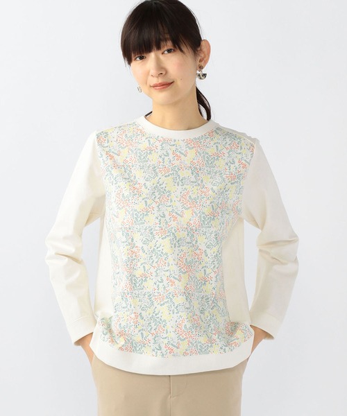 DECOY SINCE 1981(デコイシンスイチキュウハチイチ)の「オーガニックコットン小花柄プルオーバー(Tシャツ/カットソー・レディース・ネイビー/ベージュ・L/LL/M)」の2枚目の写真