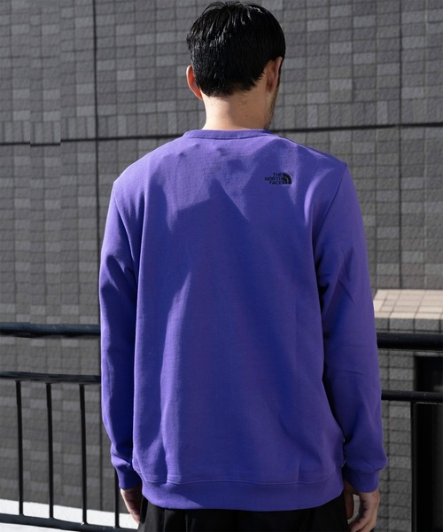 THE NORTH FACE（ザノースフェイス）の「THE NORTH FACE ロゴスウェット（スウェット・メンズ・ブラック/パープル/ネイビー・SMALL/MEDIUM/LARGE/X-LARGE）」の13枚目の写真