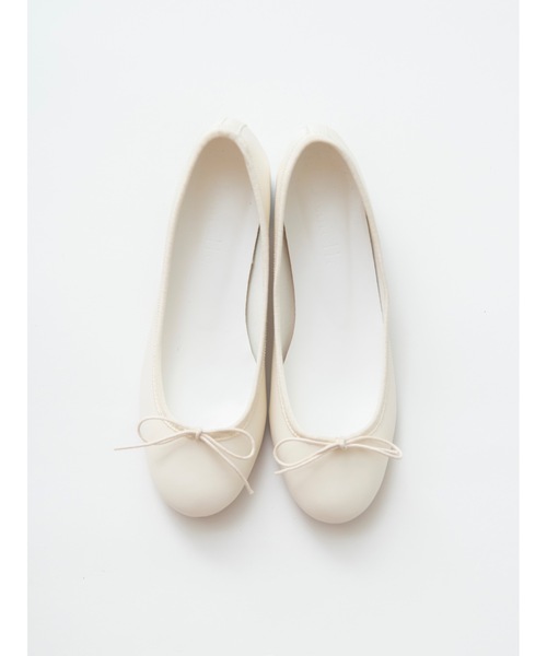 JUMELLE（ジュメロ）の「バレエシューズ（バレエシューズ・レディース・ブラック/レッド/アイボリー・23.5cm/24.5cm/23.0cm/24.0cm）」の19枚目の写真