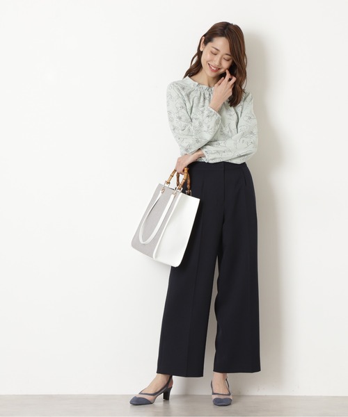 NATURAL BEAUTY BASIC（ナチュラルビューティーベーシック）の「チュールスクエアバックバンド（パンプス・レディース・ベージュ/ダークブルー・SMALL/MEDIUM/LARGE）」の10枚目の写真