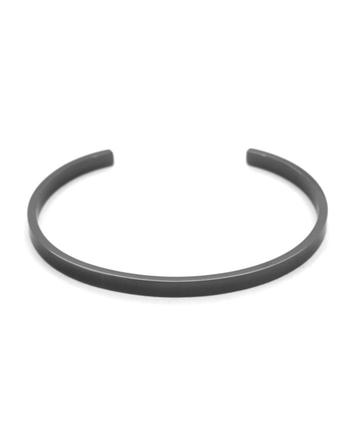 LION HEART(ライオンハート)の「【限定展開】“LH-1”スクエアバングル/サージカルステンレス(金属アレルギー対応)【LION HEART / ライオンハート】(バングル/リストバンド・メンズ・ブラック/シルバー/ブルー・ONE SIZE)」の2枚目の写真