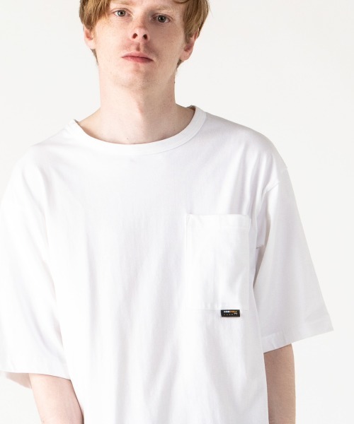 rehacer(レアセル)の「rehacer : CORDURA Fabric Wide Pocket CS Made in Japan / コーデュラ ファブリック ワイドポケットカットソ ーメイドインジャパン(Tシャツ/カットソー・メンズ・ホワイト/ブラック・SMALL/MEDIUM/LARGE/X-LARGE)」の1枚目の写真