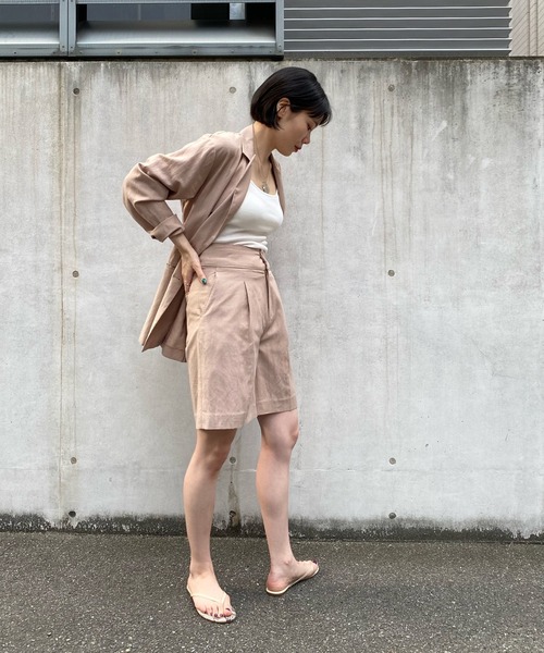 DouDou(ドゥドゥ)の「リネンショートパンツ(その他パンツ・レディース・ベージュ/チャコールグレー・FREE)」の4枚目の写真