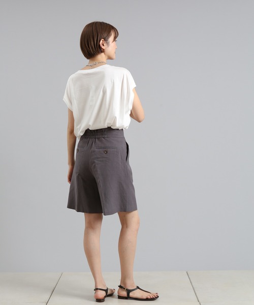 DouDou(ドゥドゥ)の「リネンショートパンツ(その他パンツ・レディース・ベージュ/チャコールグレー・FREE)」の9枚目の写真