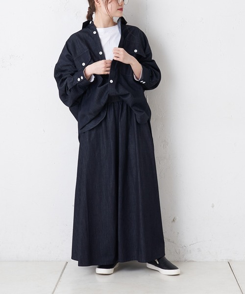 PUAL CE CIN（ピュアルセシン）の「【Ｄu noir】シャンブレーデニムブラウス（シャツ/ブラウス・レディース・ブラック/インディゴブルー・FREE）」の4枚目の写真